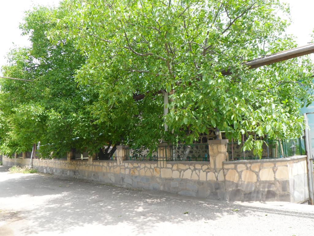 Yeghegnadzor Guest House Nataly מראה חיצוני תמונה