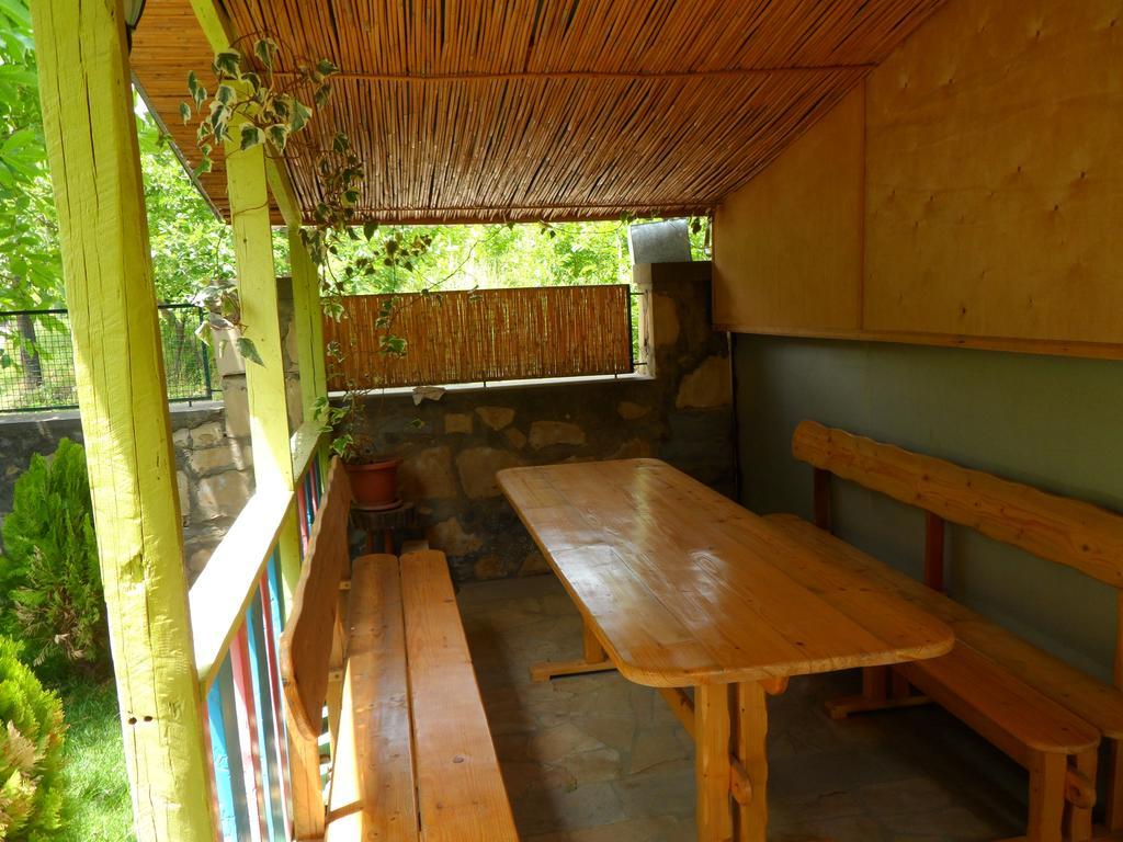 Yeghegnadzor Guest House Nataly מראה חיצוני תמונה