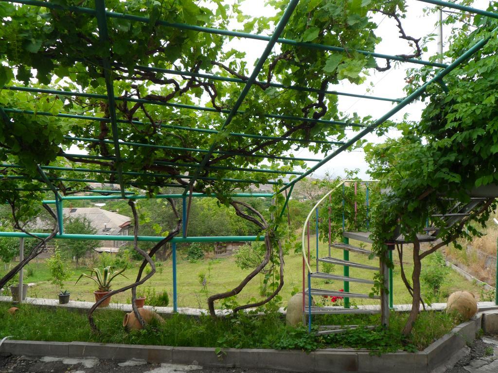 Yeghegnadzor Guest House Nataly מראה חיצוני תמונה