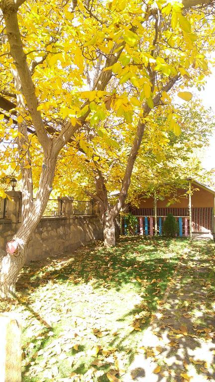 Yeghegnadzor Guest House Nataly מראה חיצוני תמונה